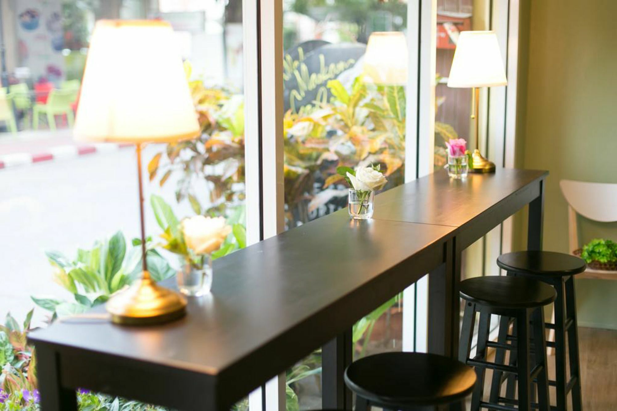 Folk Poshtel Silom Bed and Breakfast Bangkok Eksteriør billede