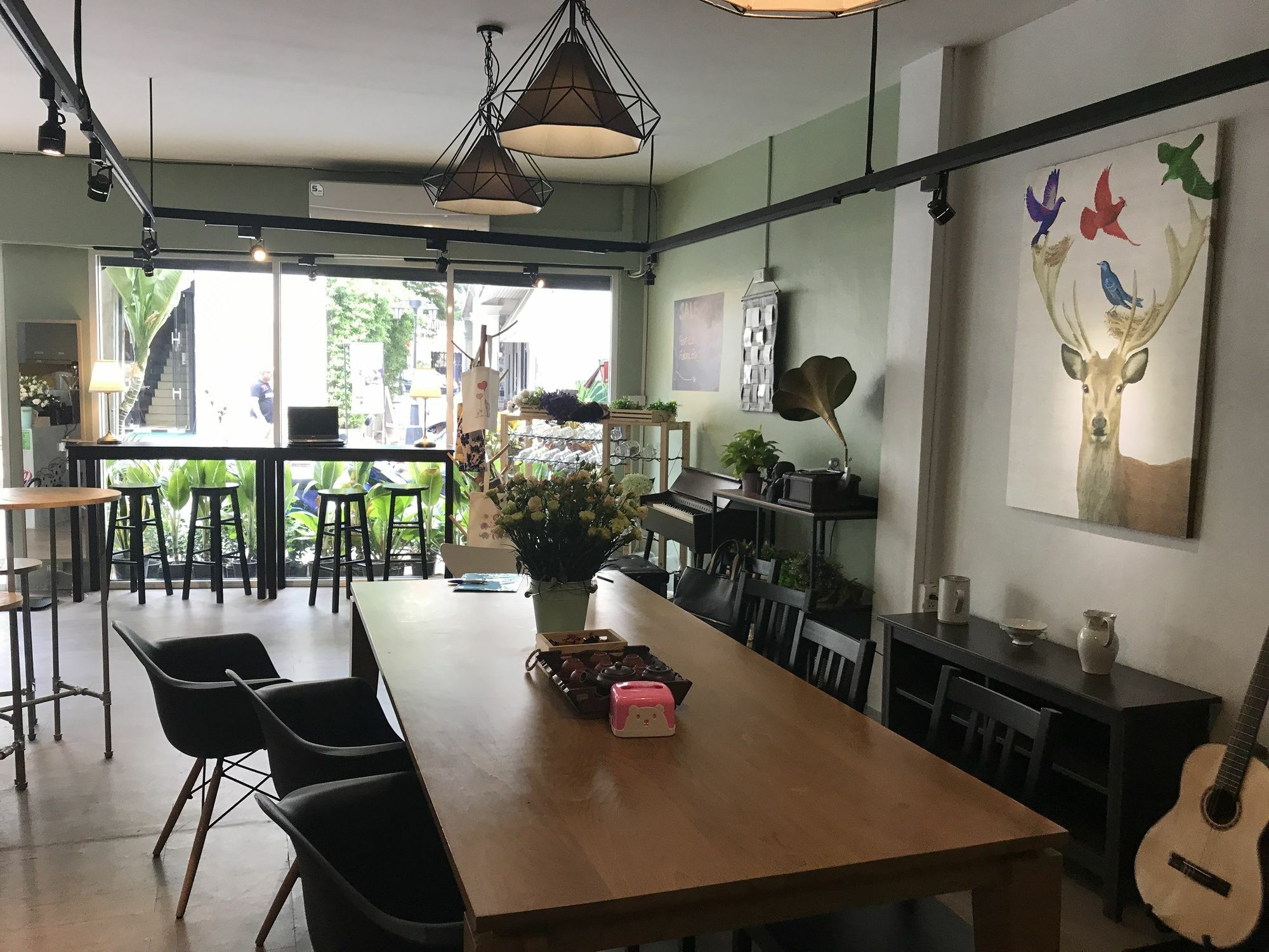 Folk Poshtel Silom Bed and Breakfast Bangkok Eksteriør billede