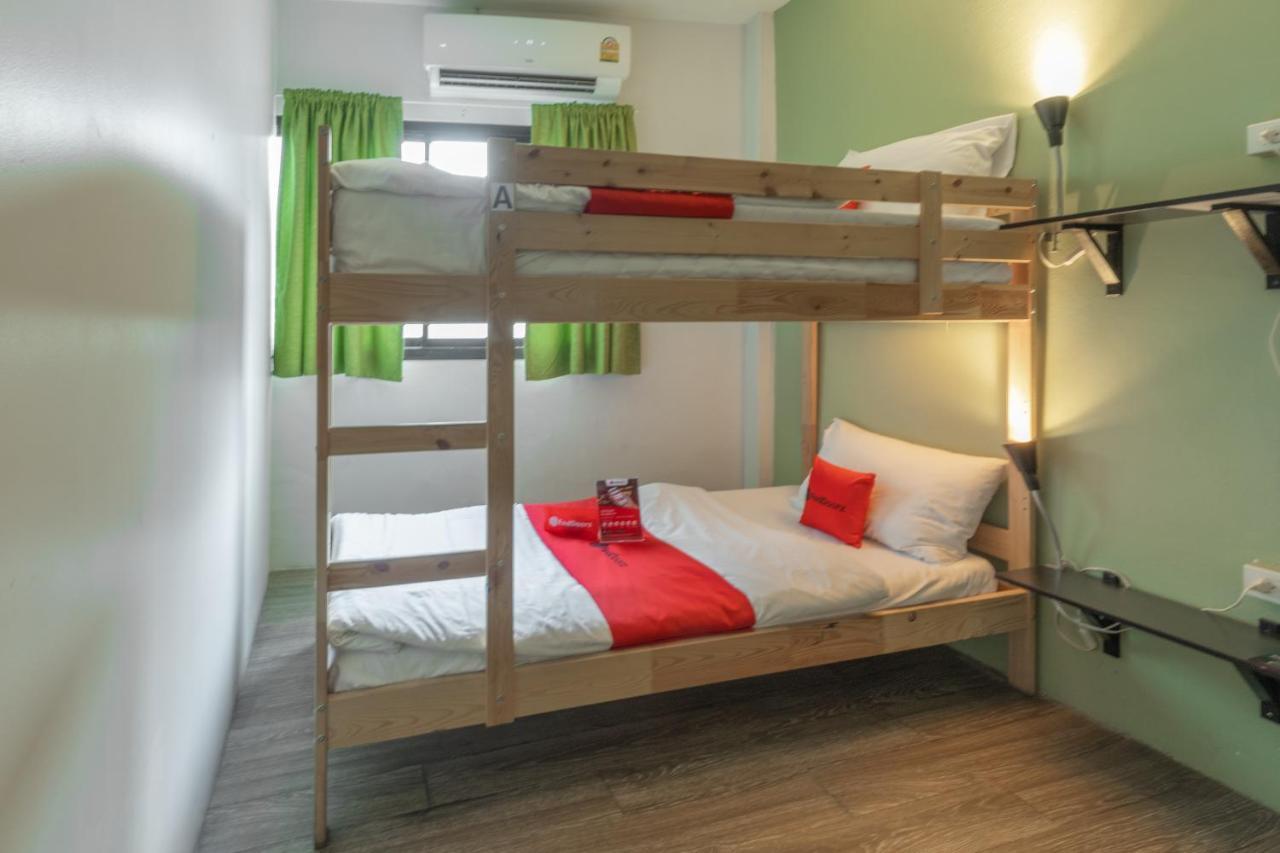 Folk Poshtel Silom Bed and Breakfast Bangkok Værelse billede