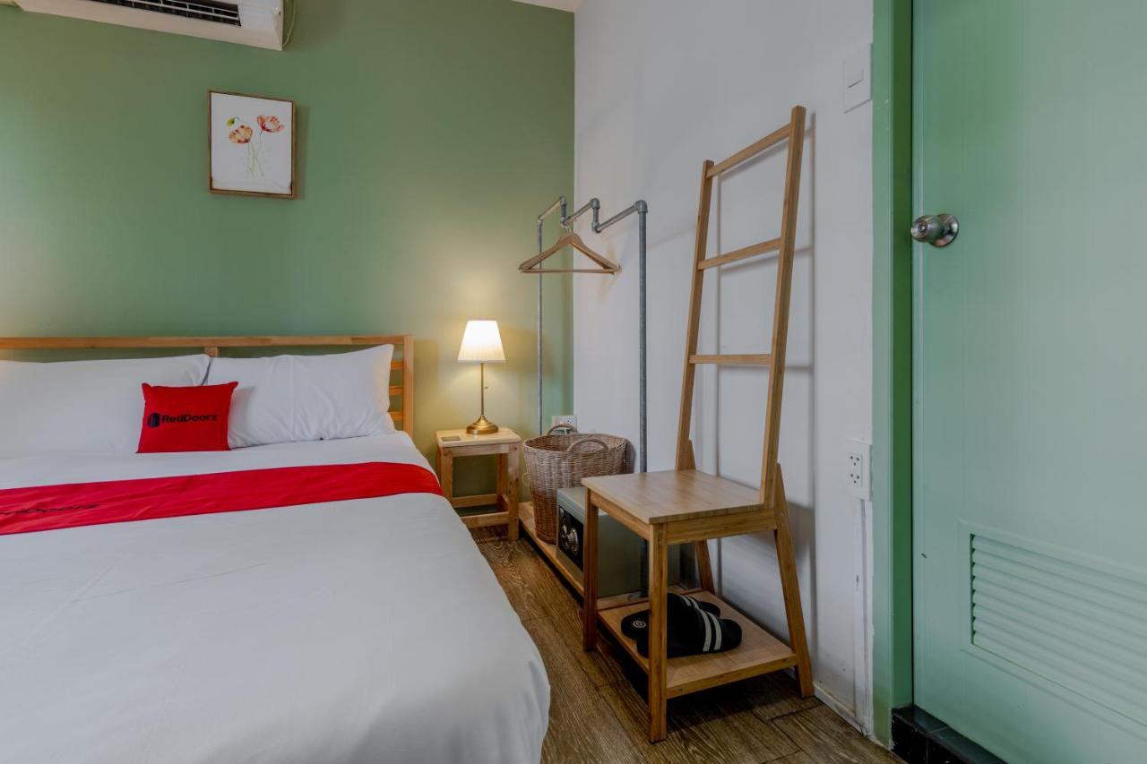 Folk Poshtel Silom Bed and Breakfast Bangkok Værelse billede